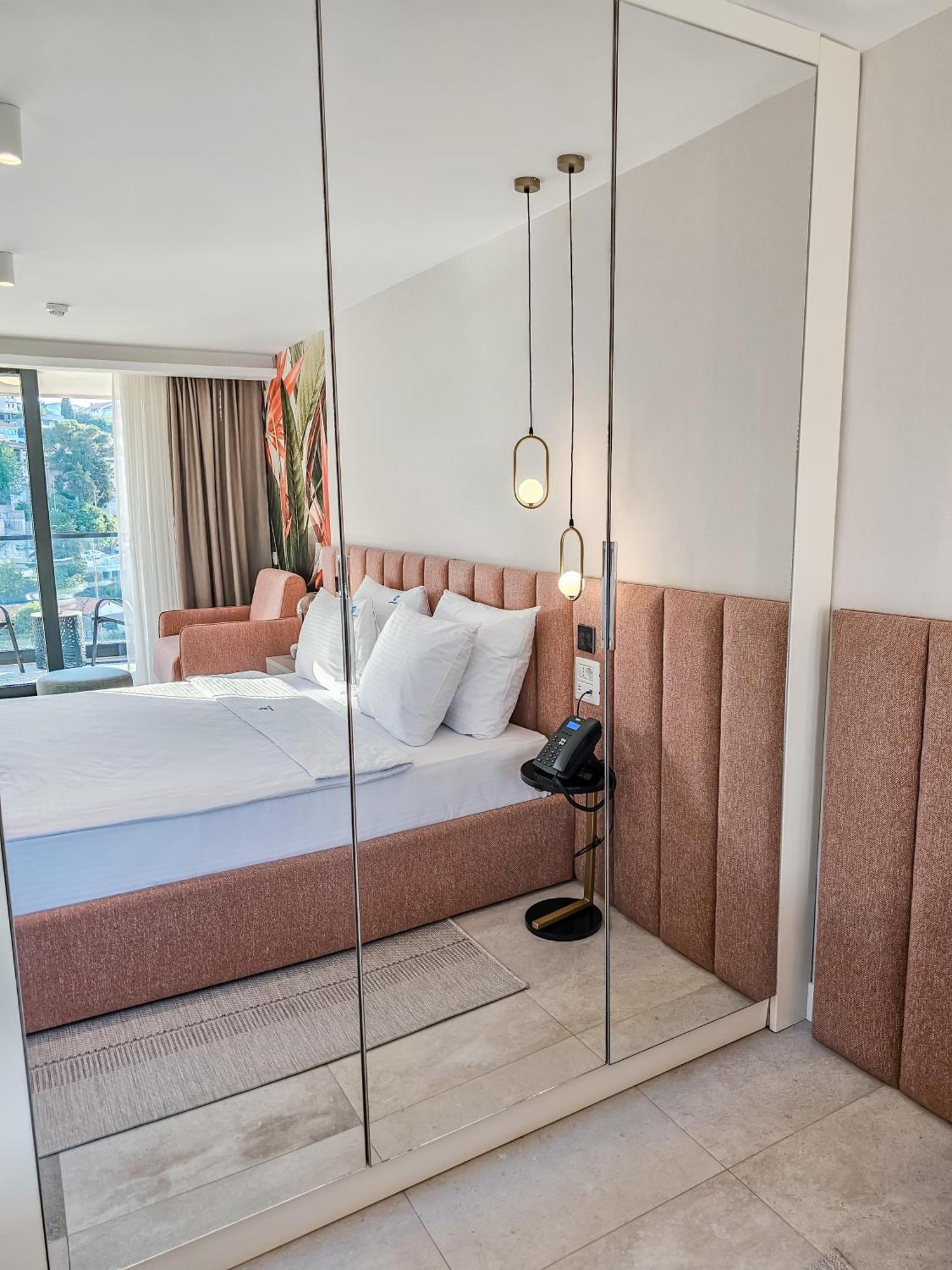 The New Hotel Mediteran - Villa Edition Улцин Стая снимка